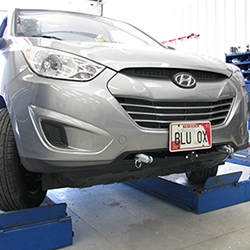 Blue Ox Base Plate Hyundai Tuscon 2010 - 2015